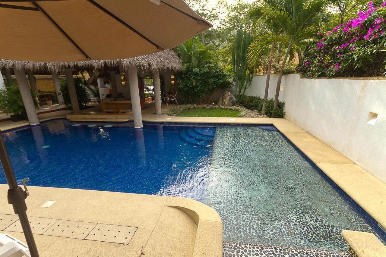Villas Naomi Zihuatanejo Kültér fotó