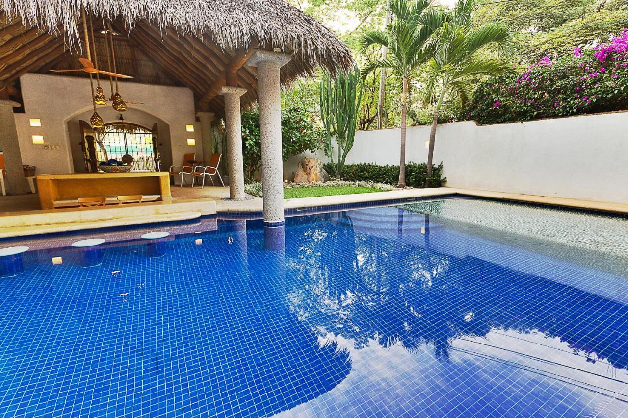 Villas Naomi Zihuatanejo Kültér fotó