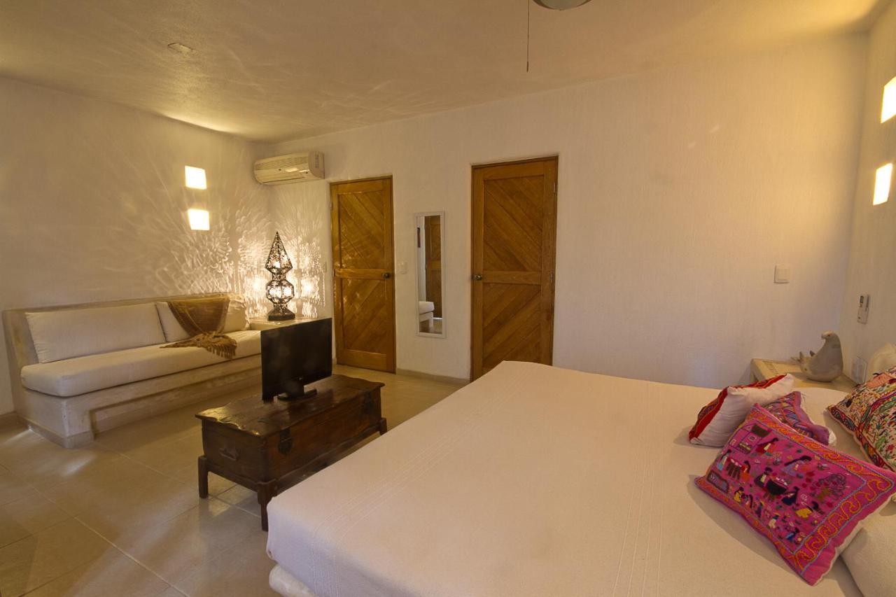 Villas Naomi Zihuatanejo Kültér fotó