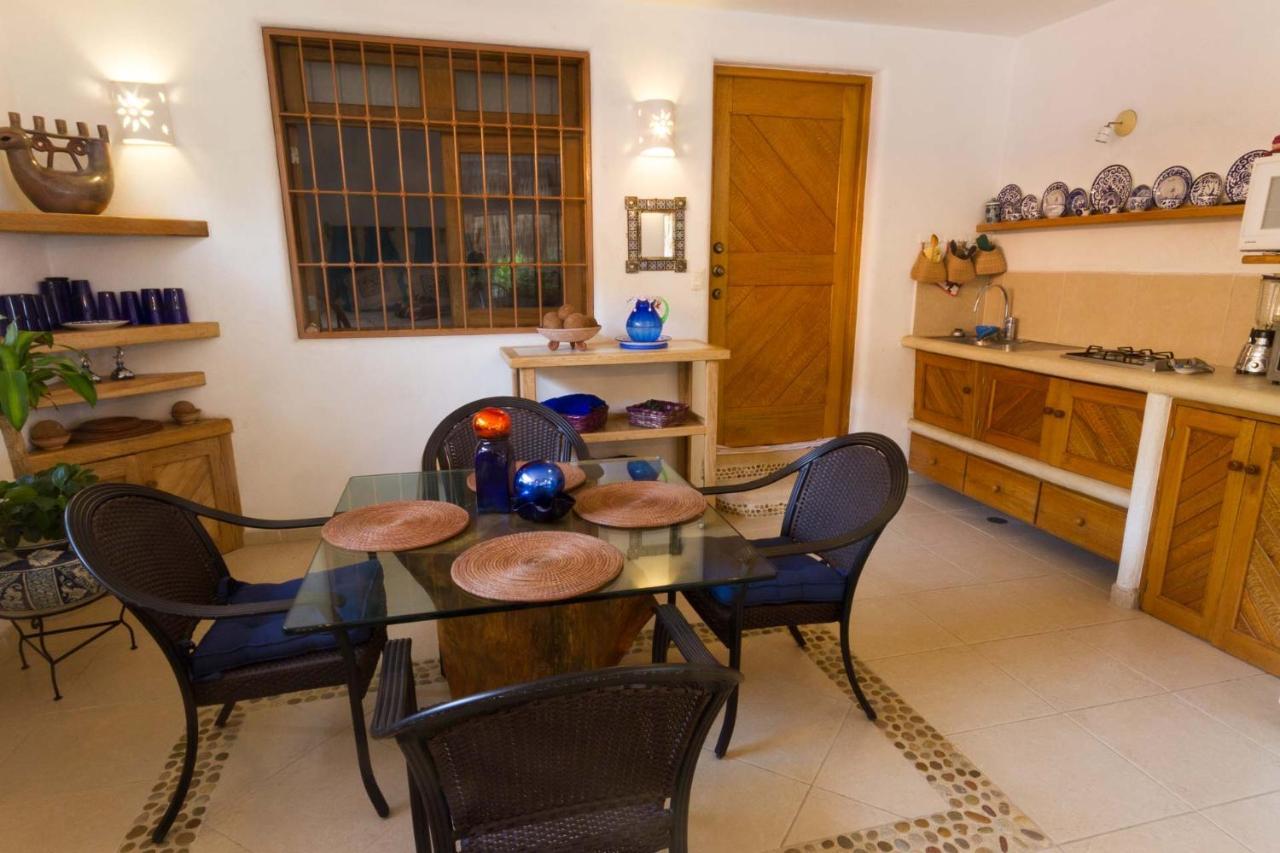 Villas Naomi Zihuatanejo Kültér fotó